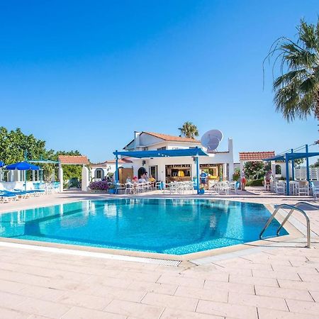 Muses Hotel Фалираки Экстерьер фото