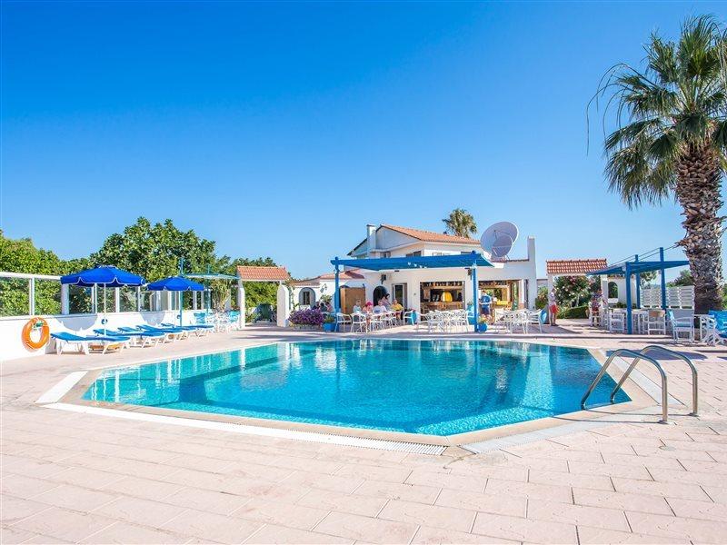 Muses Hotel Фалираки Экстерьер фото
