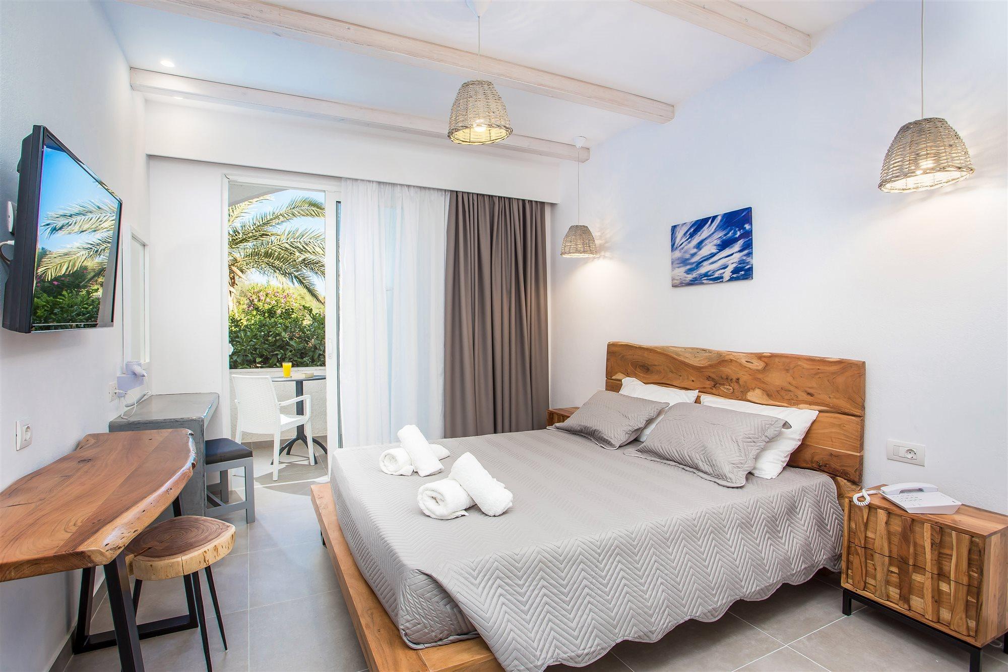 Muses Hotel Фалираки Экстерьер фото