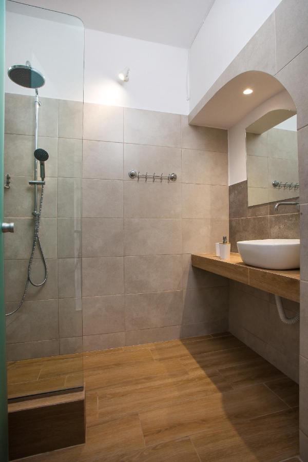 Muses Hotel Фалираки Экстерьер фото