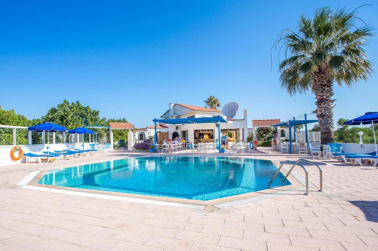 Muses Hotel Фалираки Экстерьер фото
