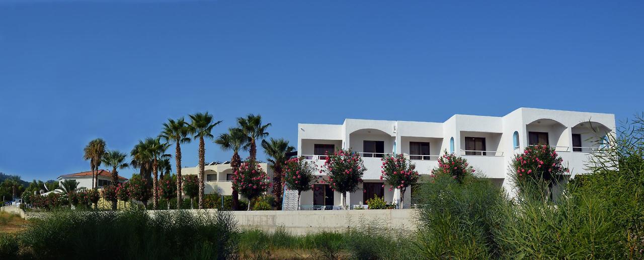 Muses Hotel Фалираки Экстерьер фото